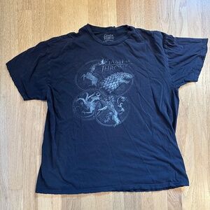 Men’s Game of Thrones TShirt -well loved out of print Size XL